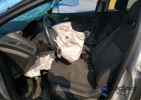 2015 Ford Focus Se из США, поврежденный, VIN 1FADP3FE9FL387338